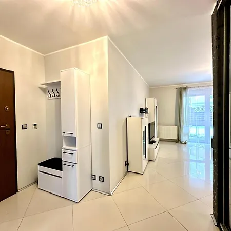 Apartment Apartament Z Tarasem Dabrowa