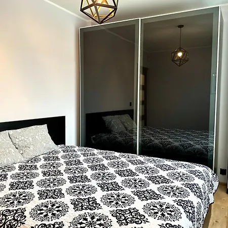 Apartament Z Tarasem Dabrowa Apartment Gdynia